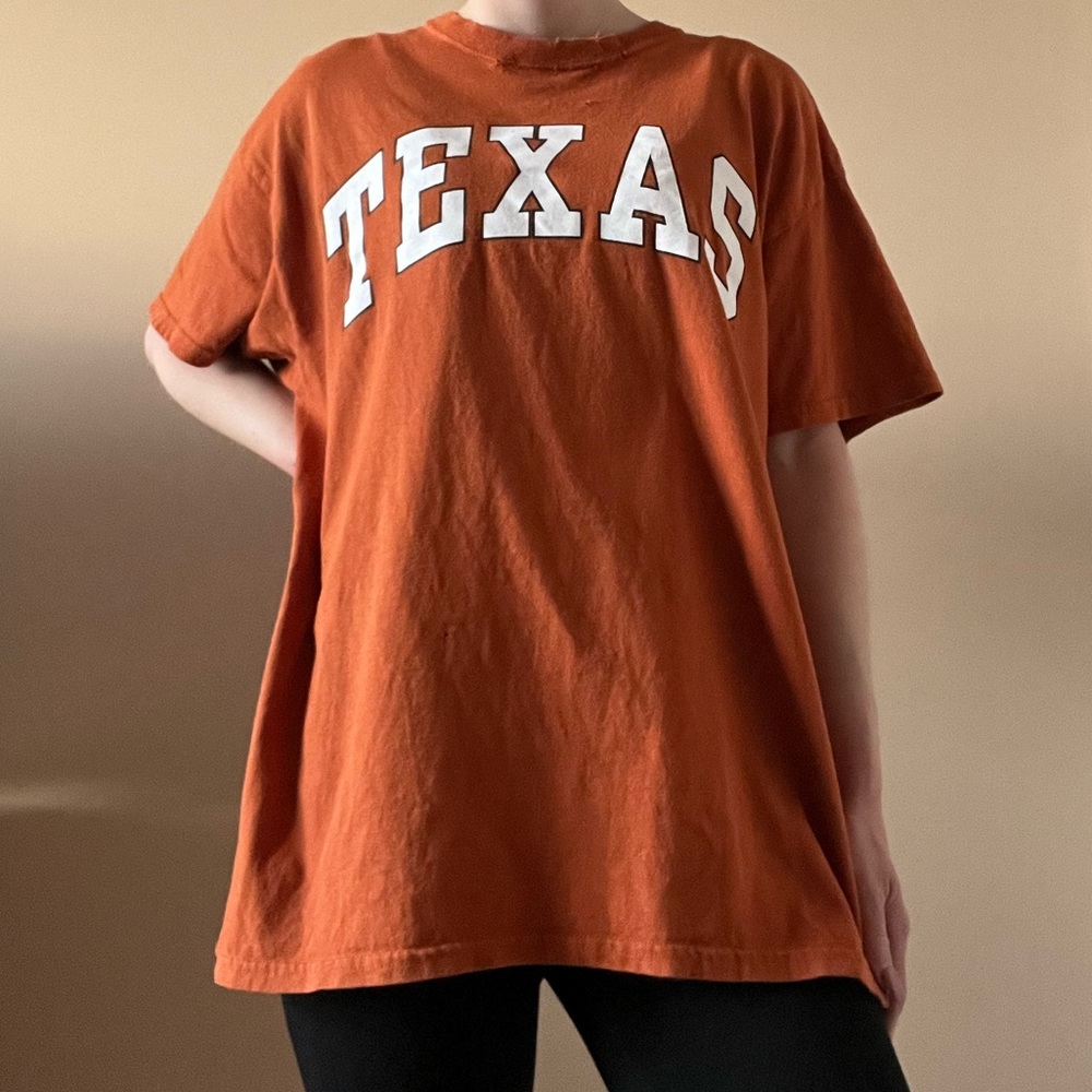 Texas burnt orange distressed short sleeve tee